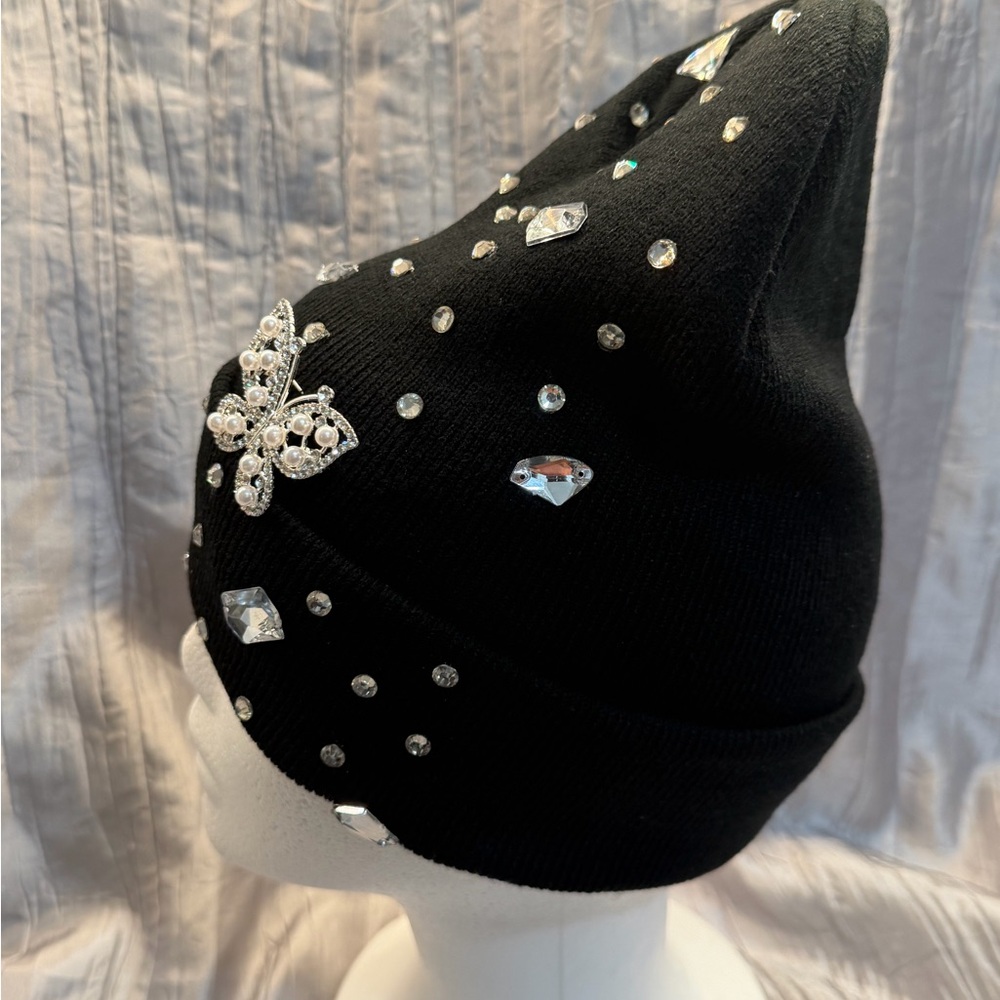 Embellished Black Beanie with Butterfly Detail - Picture 7 of 11